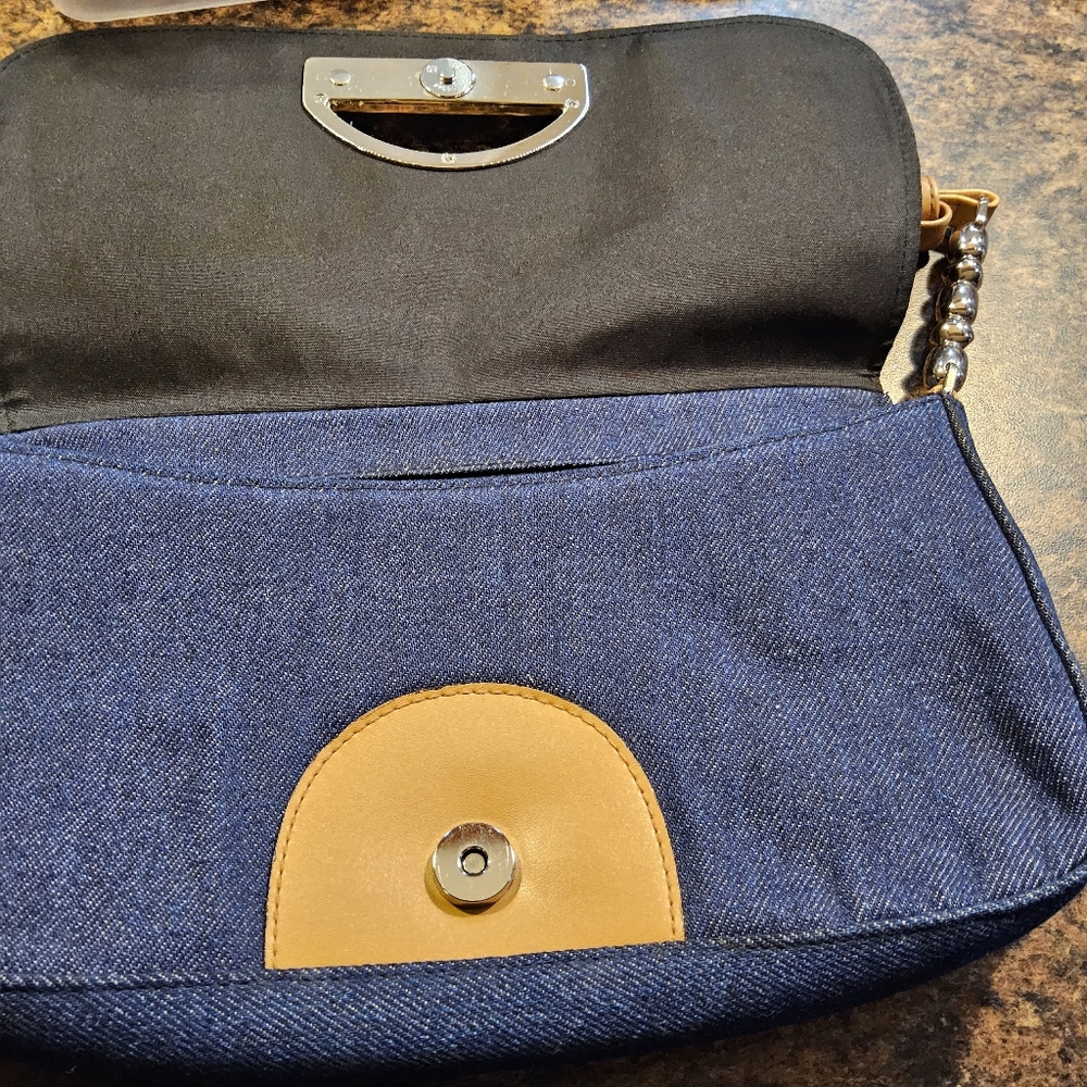 Fossil Wallet - Picture 7 of 7